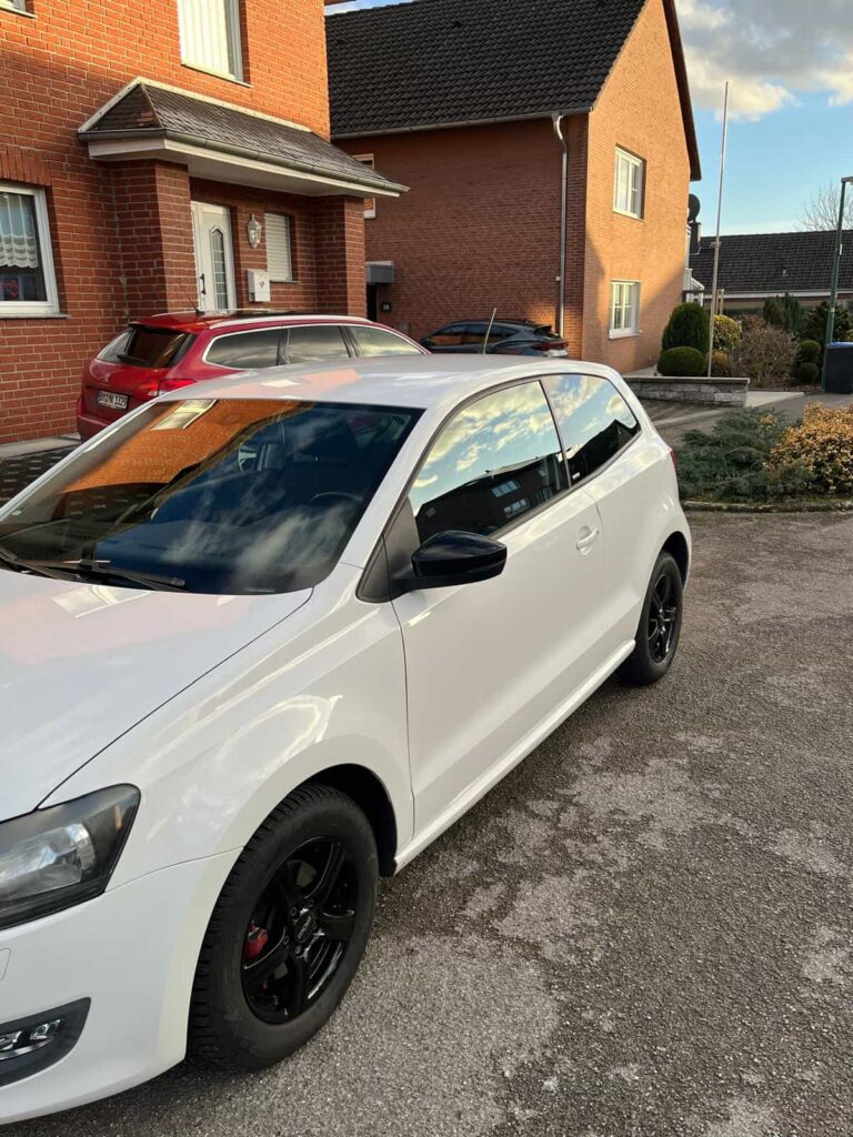 Nach der Handwäsche, sauberes Auto Nachher Bild | Autowäsche Hand Bedburg, Elsdorf, Bergheim und Umgebung