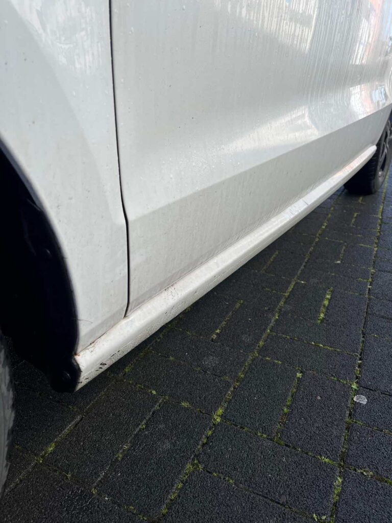 Extrem verschmutztes Auto Vorher Bild | Autowäsche Hand Bedburg, Elsdorf, Bergheim und Umgebung